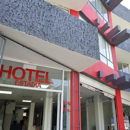 Hotel Estadia เลออน ภายนอก รูปภาพ
